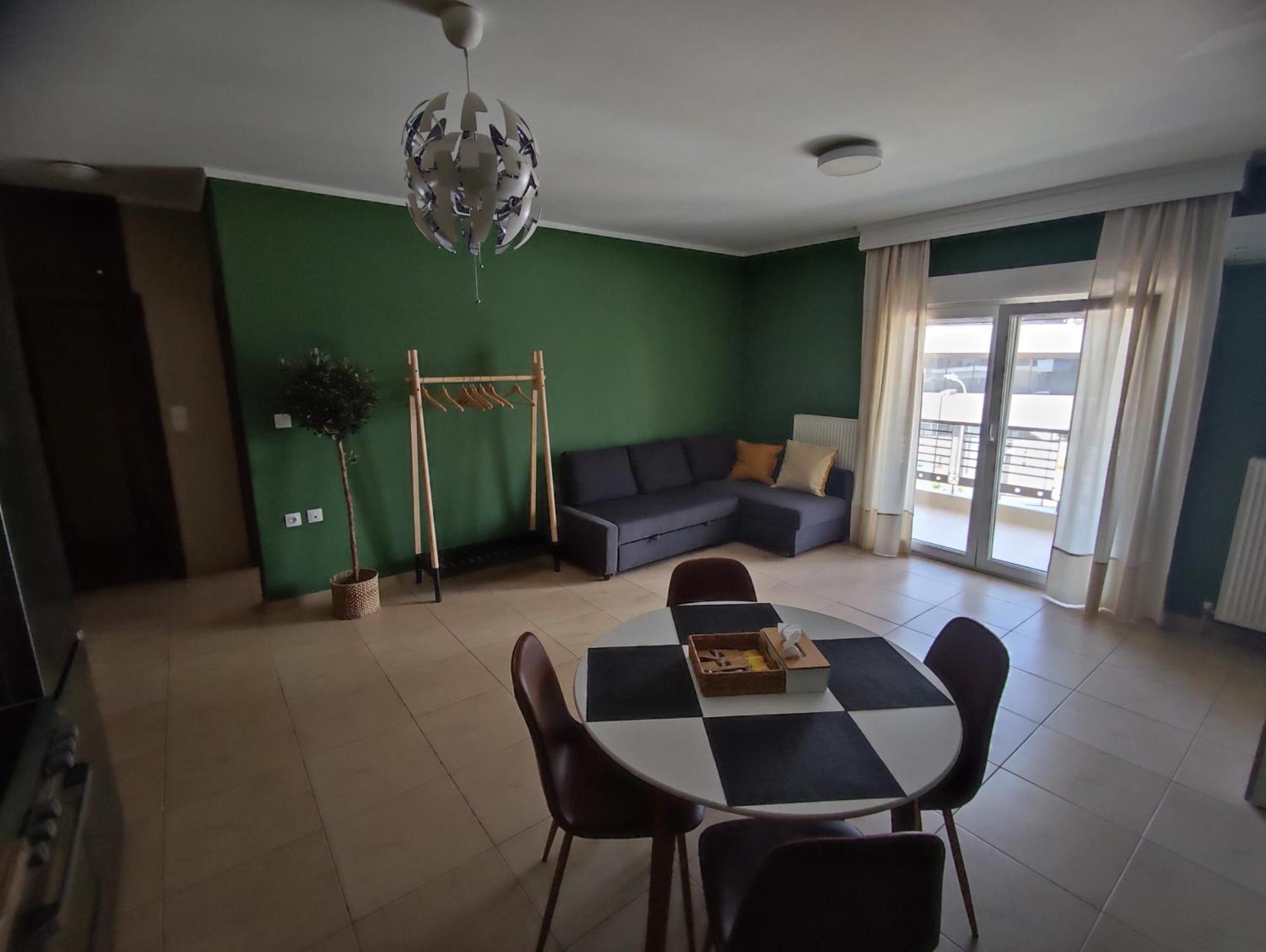 סלוניקי Cozy Apt! Friends & Family - Private Paid Parking מראה חיצוני תמונה